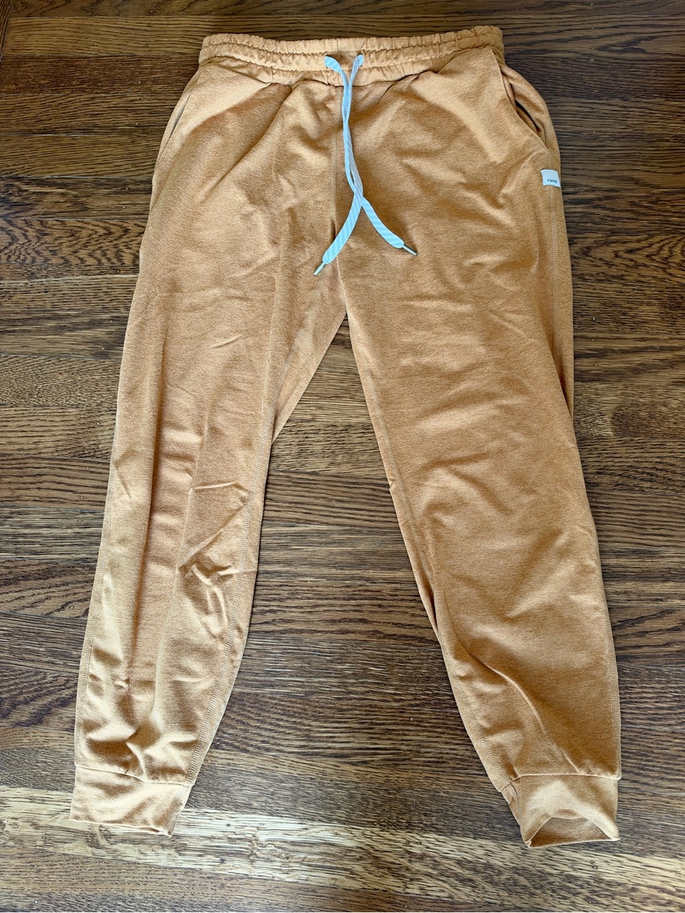 Vuori performance joggers size XS yellow flax